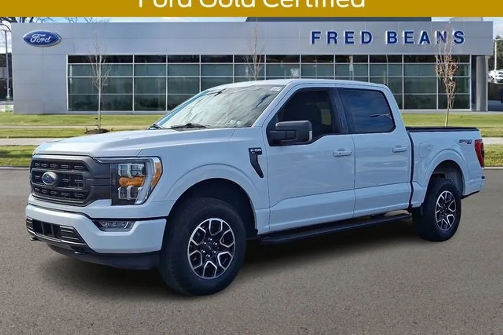 2023 Ford F-150 XLT photo 1