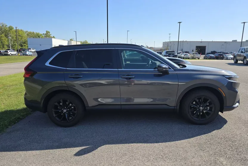 2024 Honda CR-V Hybrid Sport-L photo 1