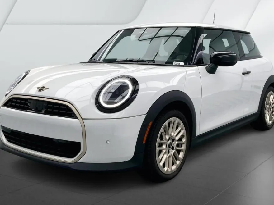 2025 Mini Cooper 2 Door Hardtop photo 1
