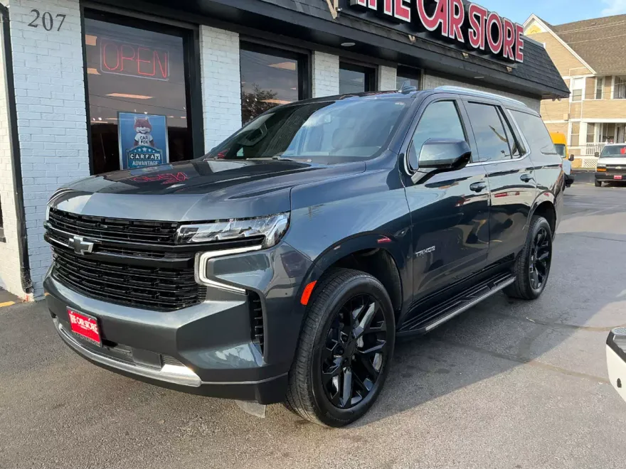 2021 Chevrolet Tahoe LT photo 1