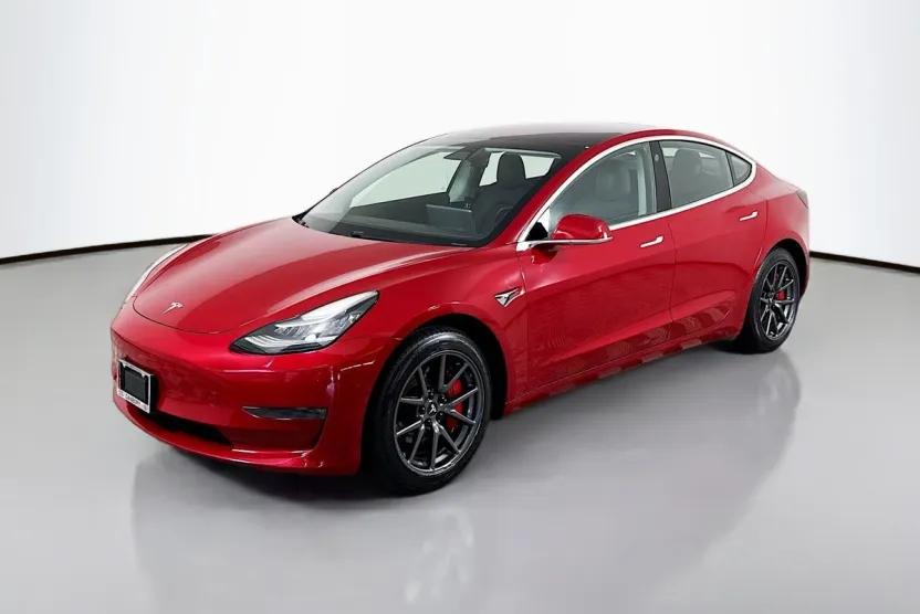 2018 Tesla Model 3 photo 1