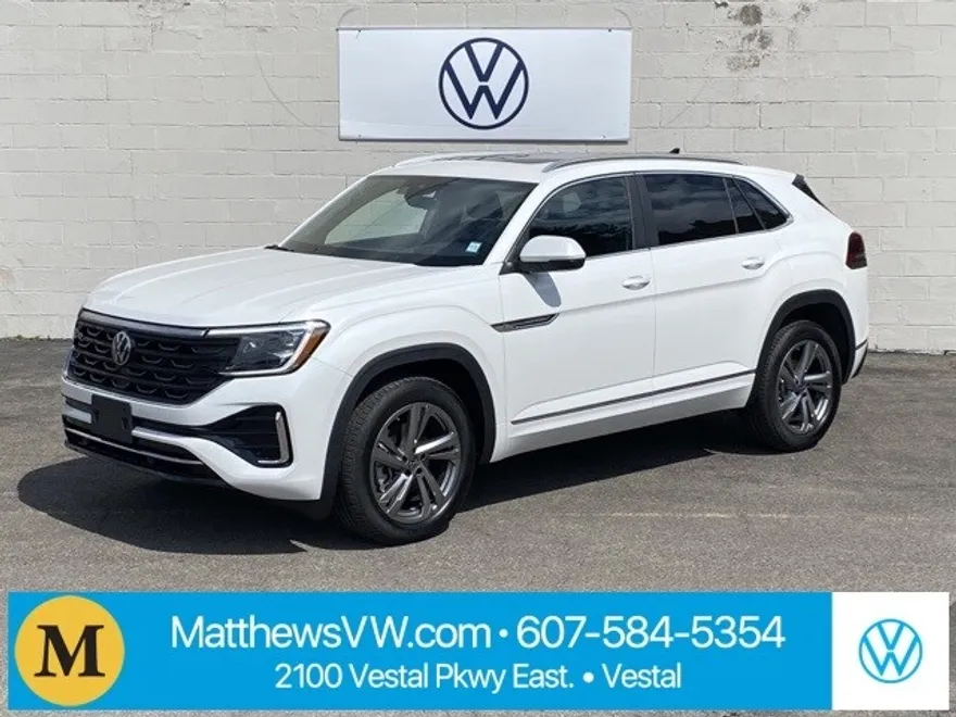 2024 Volkswagen Atlas Cross Sport SEL R-Line photo 1