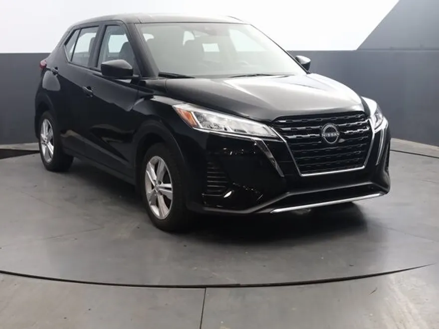 2024 Nissan Kicks S photo 1