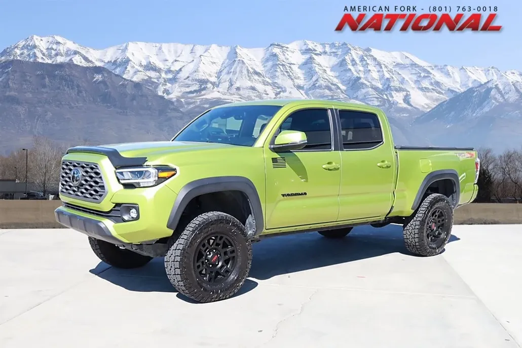 2023 Toyota Tacoma SR5 photo 1