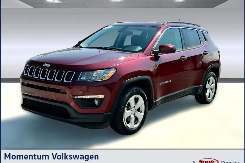 2020 Jeep Compass Latitude photo 1