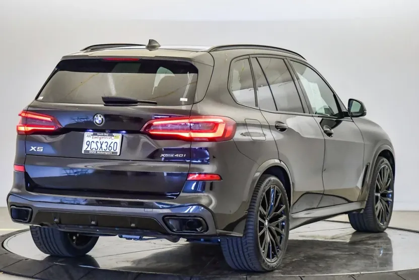 2022 Bmw X5 xDrive40i photo 1