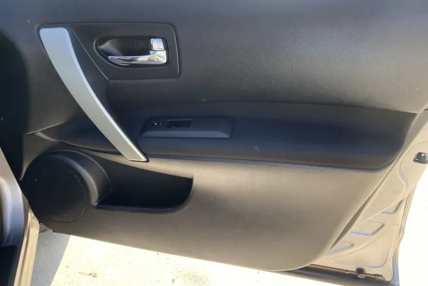 2013 Nissan Rogue S photo 1