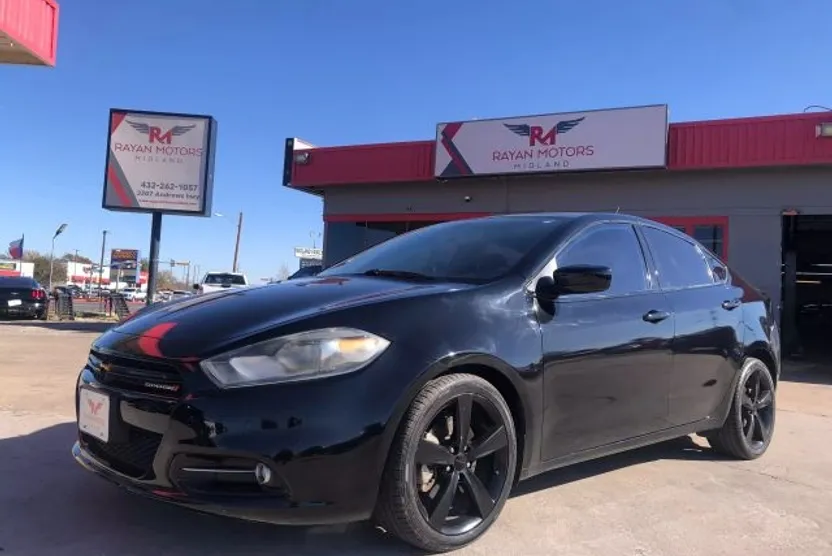 2014 Dodge Dart SXT photo 1