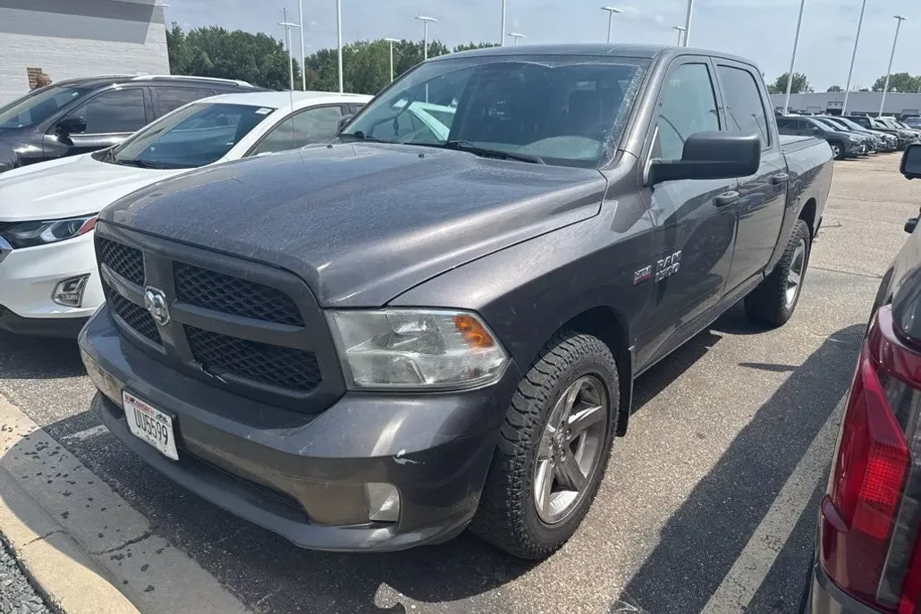 2015 Ram 1500 Express photo 1