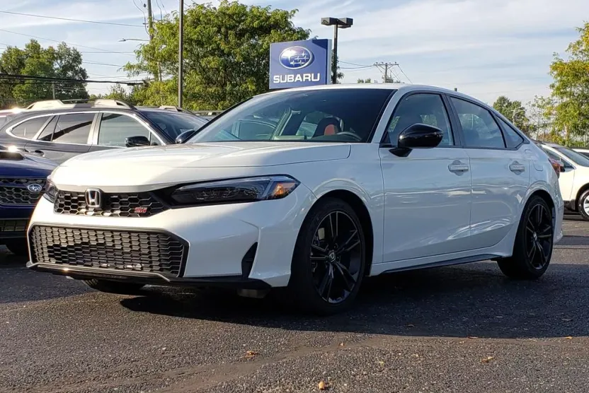 2025 Honda Civic Si photo 1
