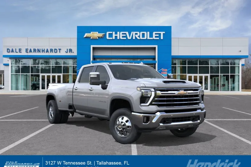 2025 Chevrolet Silverado 3500HD LTZ photo 1