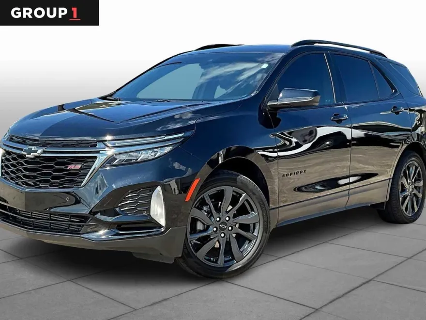 2023 Chevrolet Equinox RS photo 1