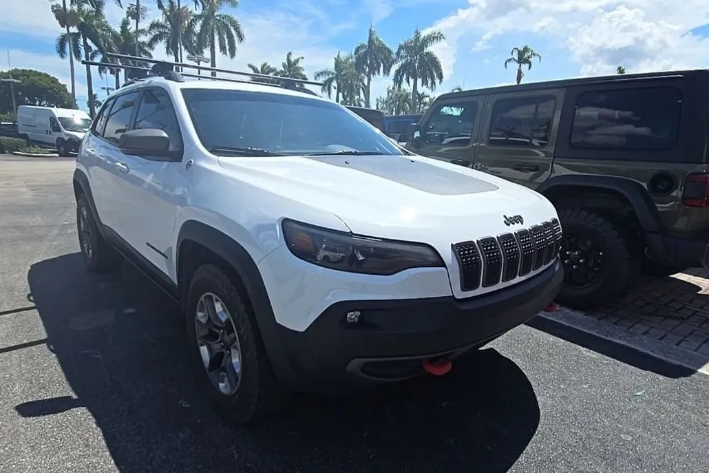 2019 Jeep Cherokee Trailhawk photo 1