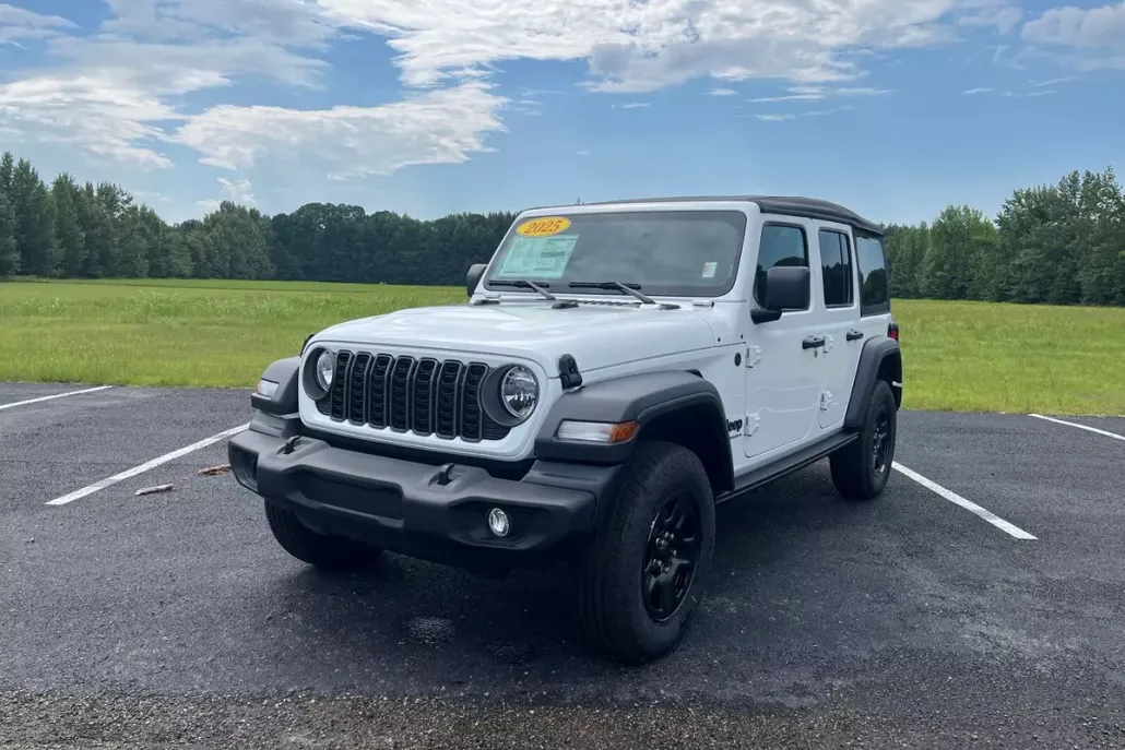 2025 Jeep Wrangler Sport photo 1