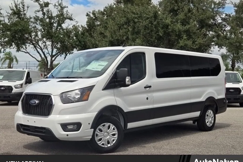 2025 Ford Transit photo 1