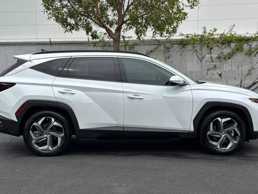 2022 Hyundai Tucson Limited photo 1