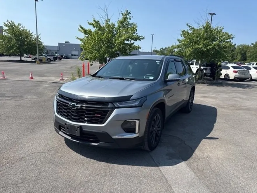 2023 Chevrolet Traverse RS photo 1