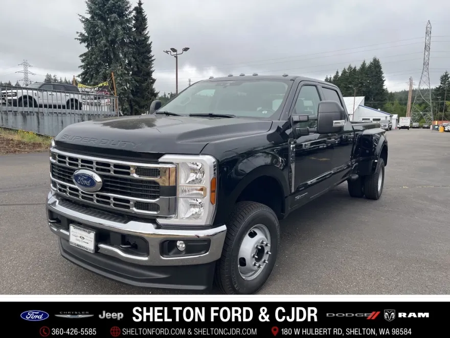 2025 Ford F-350 XLT photo 1