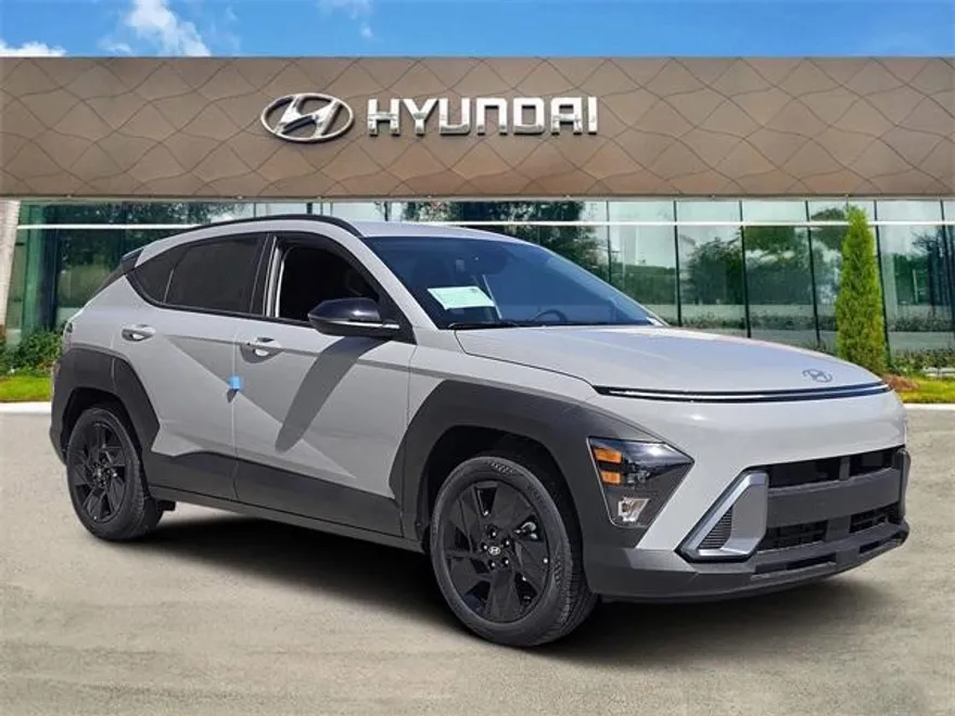 2026 Hyundai Kona SEL photo 1