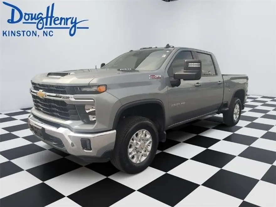 2024 Chevrolet Silverado 2500HD LT photo 1