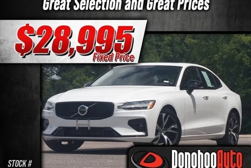 2025 Volvo S60 Core photo 1