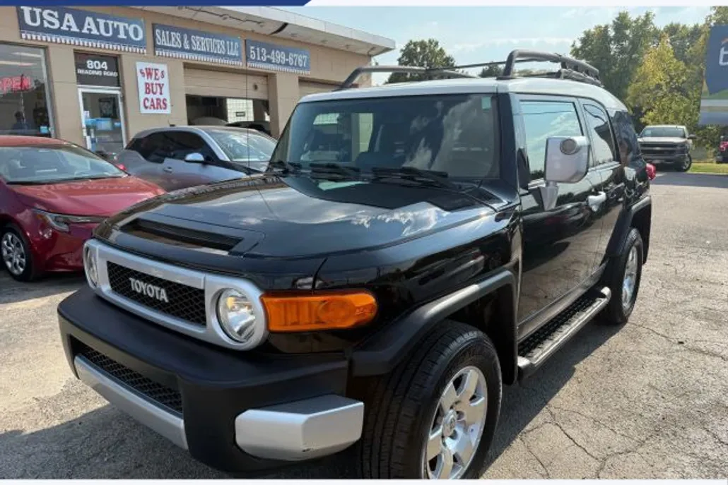 2010 Toyota FJ Cruiser Trail Teams Special Edition photo 1