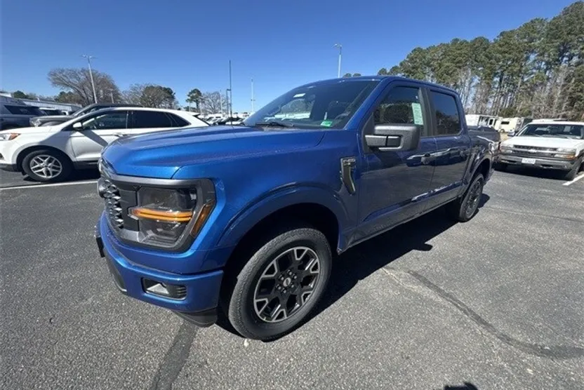 2025 Ford F-150 STX photo 1