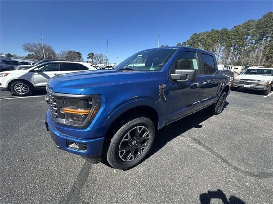 2025 Ford F-150 STX photo 1