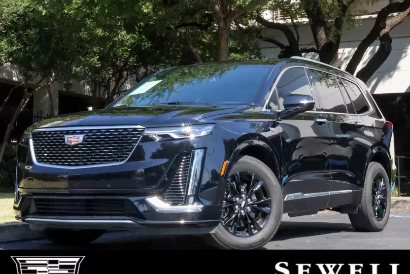 2023 Cadillac XT6 Luxury photo 1