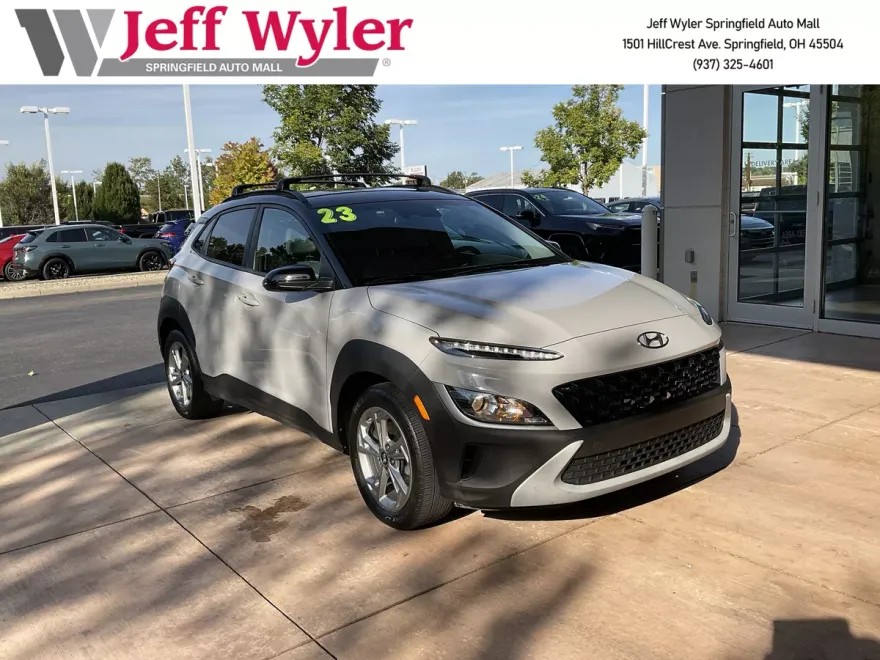2023 Hyundai Kona SEL photo 1