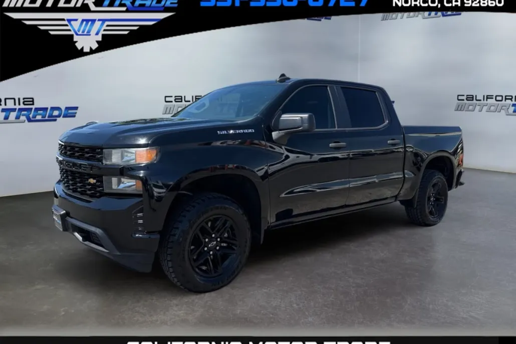 2020 Chevrolet Silverado 1500 Custom photo 1