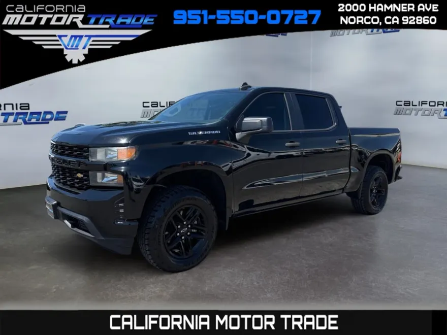 2020 Chevrolet Silverado 1500 Custom photo 1