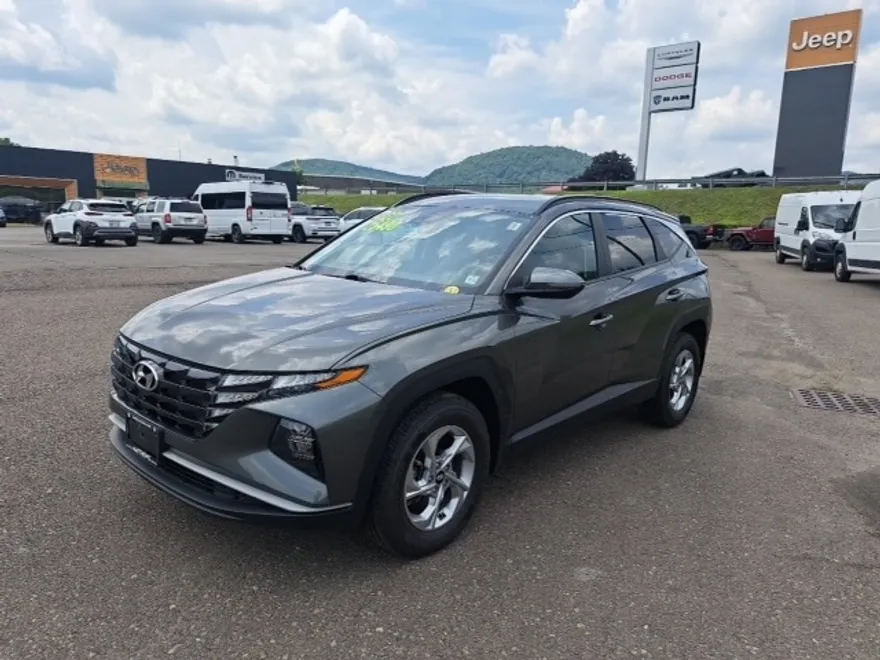 2022 Hyundai Tucson SEL photo 1