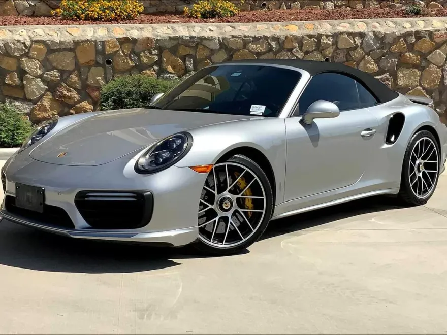 2019 Porsche 911 Turbo S photo 1