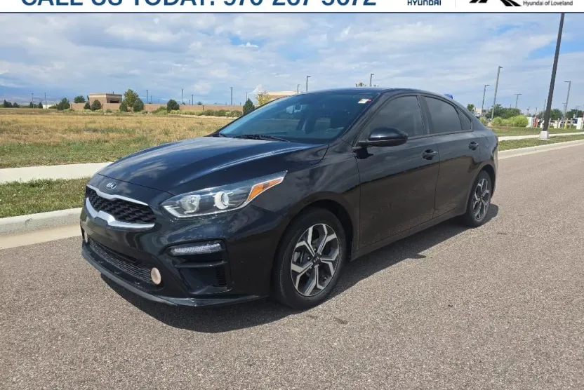 2021 Kia Forte LXS photo 1