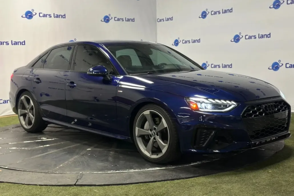 2021 Audi A4 S line Premium Plus photo 1