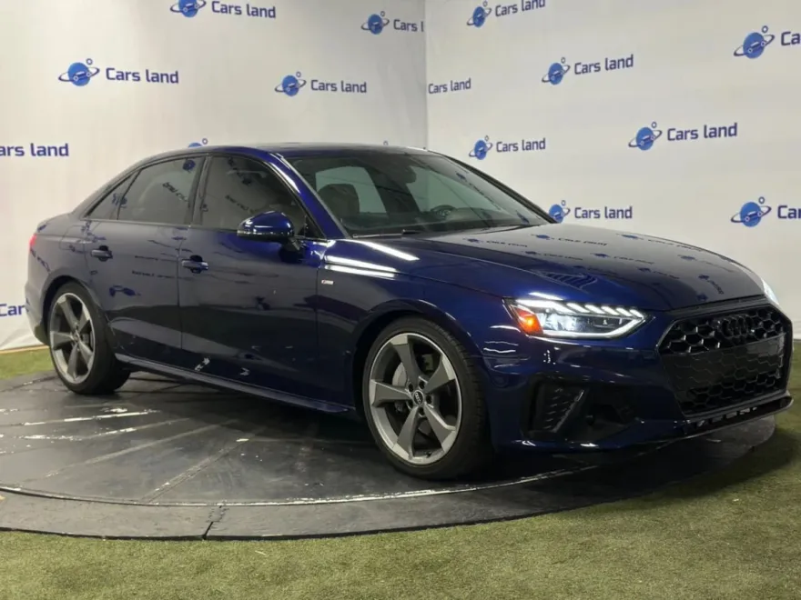 2021 Audi A4 S line Premium Plus photo 1
