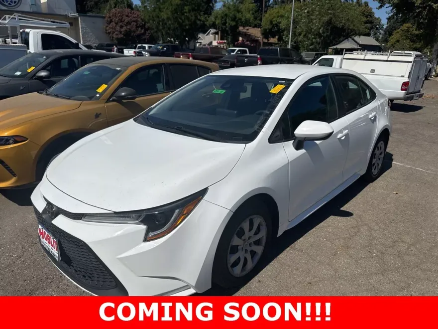 2022 Toyota Corolla LE photo 1