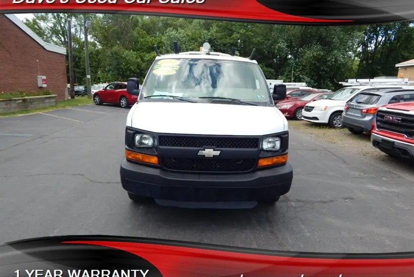 2011 Chevrolet Express Cargo 2500 Van photo 1