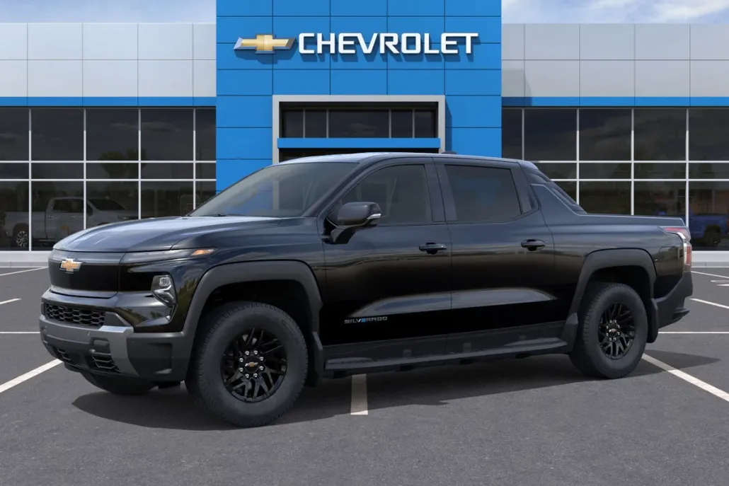2026 Chevrolet Silverado EV LT photo 1