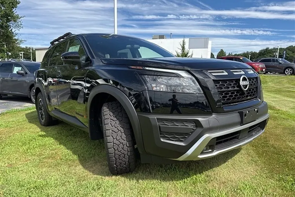 2025 Nissan Pathfinder Rock Creek photo 1