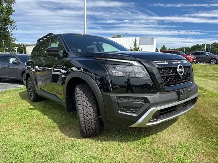2025 Nissan Pathfinder Rock Creek photo 1