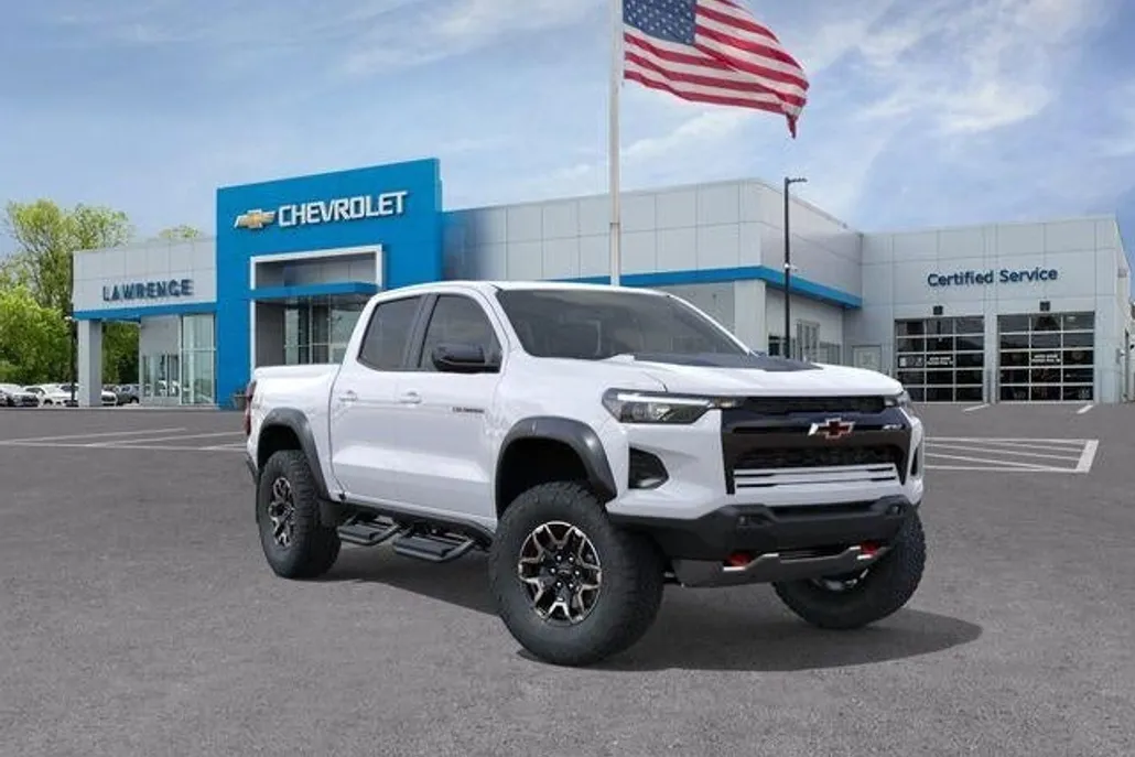 2026 Chevrolet Colorado ZR2 photo 1