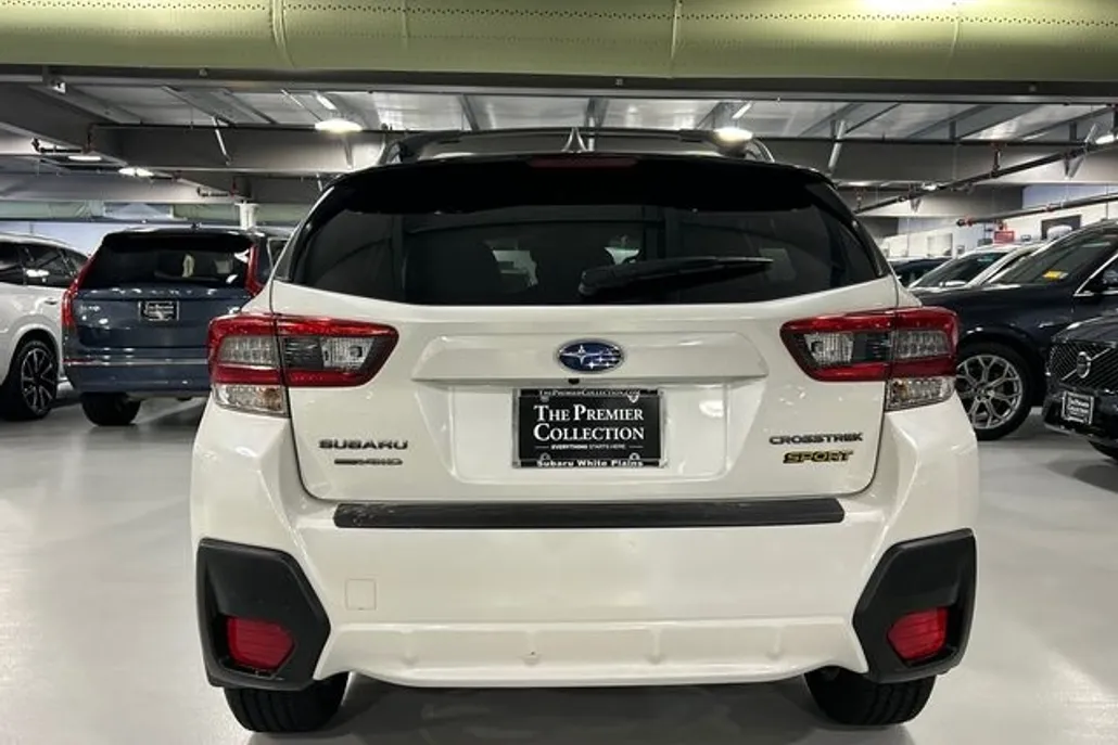 2022 Subaru Crosstrek Sport photo 1