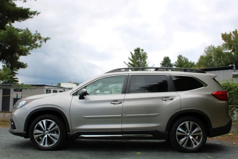 2019 Subaru Ascent Limited photo 1