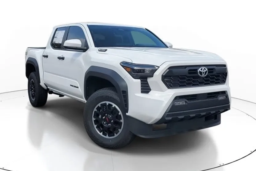 2025 Toyota Tacoma TRD Off-Road photo 1