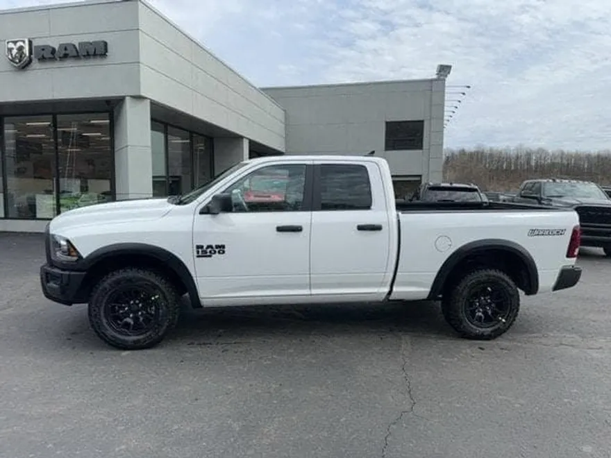 2024 Ram 1500 Classic Warlock photo 1