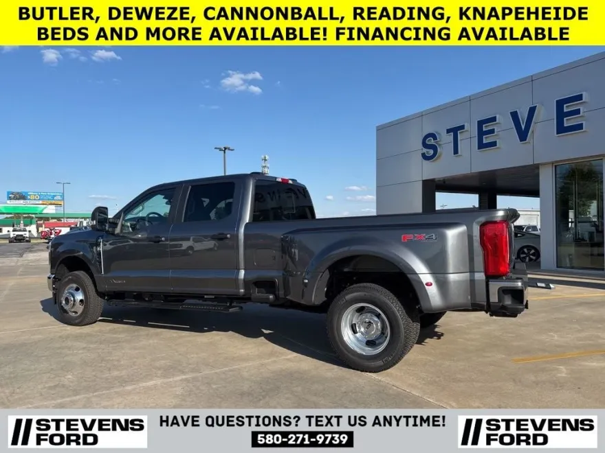 2025 Ford F-350 photo 1