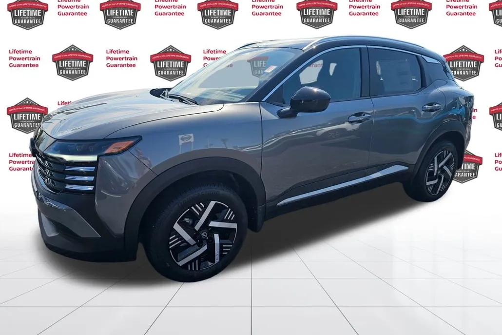 2026 Nissan Kicks SV photo 1