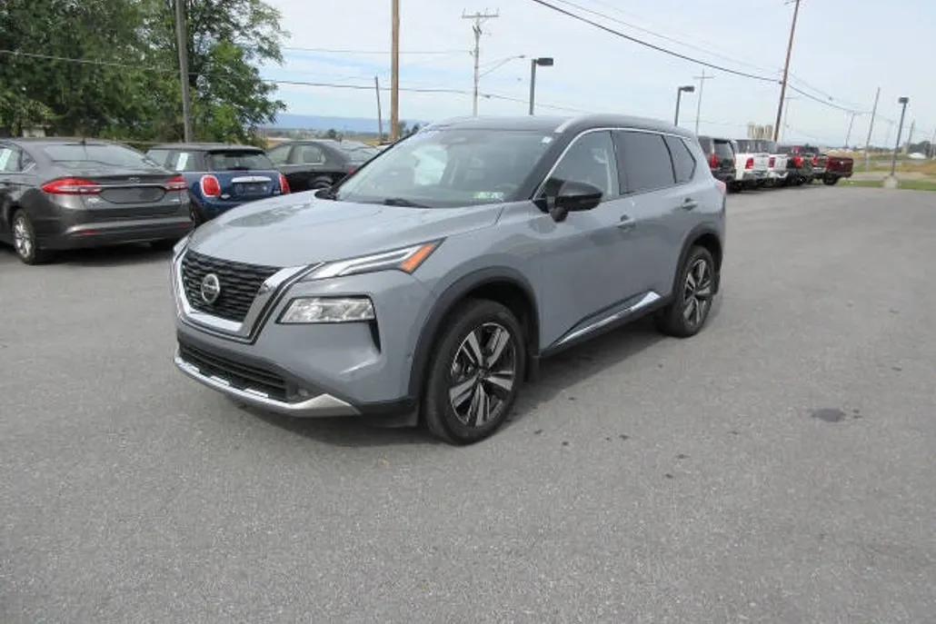 2021 Nissan Rogue Platinum photo 1